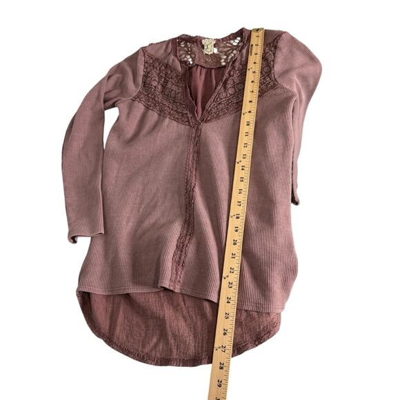 Gimmicks BKE Waffle Knit‎ Crochet Detail Top Women’s Size XS - Picture 6 of 10